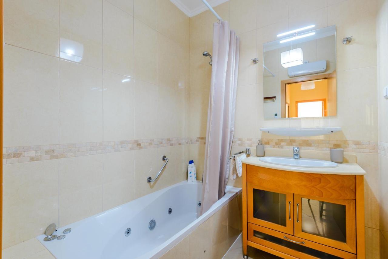 Apartament Homes Ocean View With Sunbathing Terrace, 2 Swimming Pools & Tennis Court